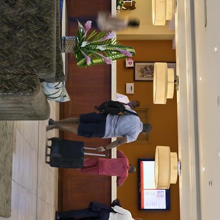 Azalai Hotel Cotonou Bagian luar foto