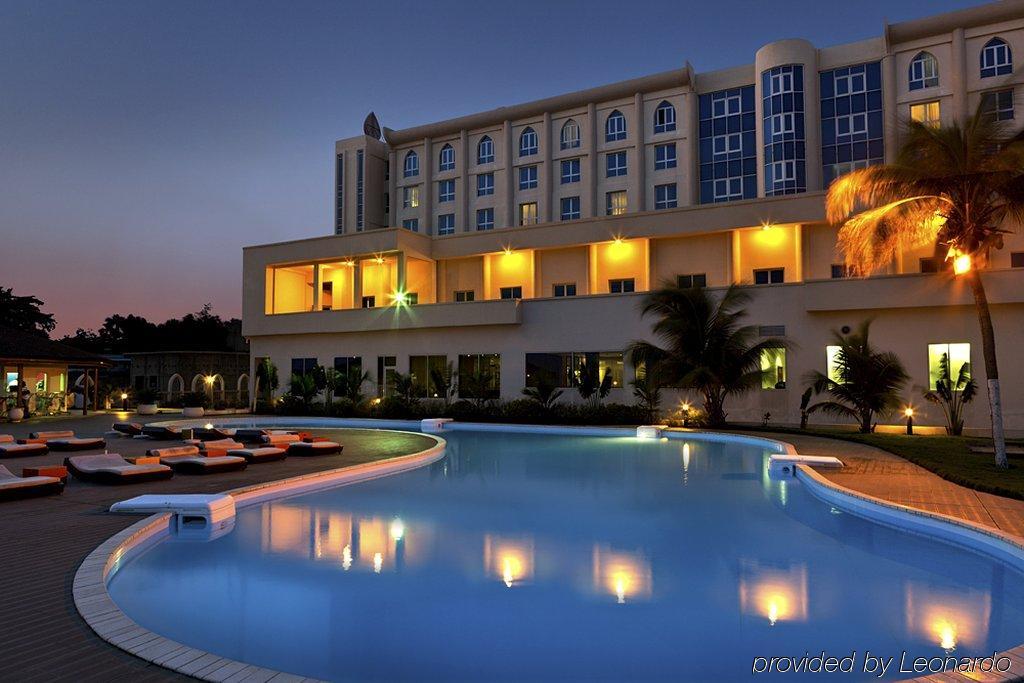 Azalai Hotel Cotonou Bagian luar foto